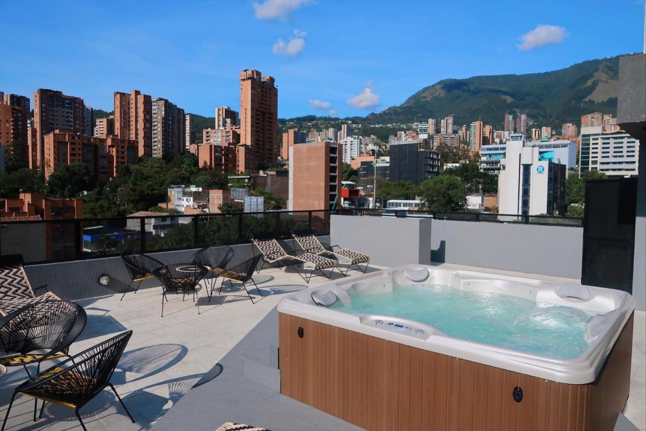 Hotel Dix Medellin Exterior photo